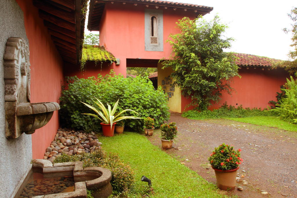 Hacienda La Isla Lodge Sarapiquí Exterior photo
